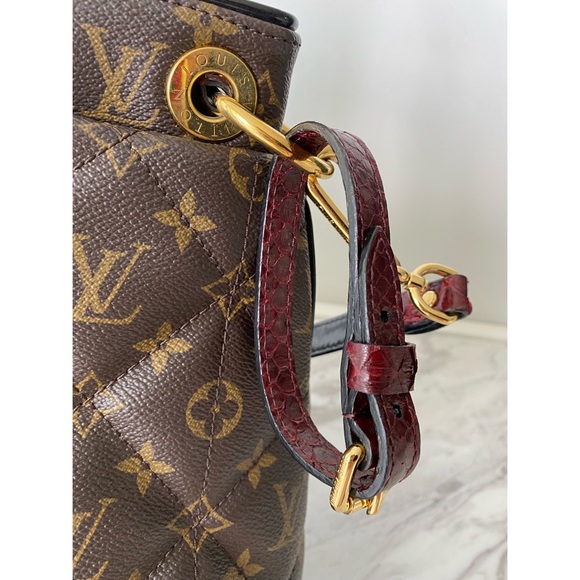 𝗟𝗶𝗺𝗶𝘁𝗲𝗱 𝗘𝗱𝗶𝘁𝗶𝗼𝗻 Louis Vuitton Monogram Etoile Exotique Bag - Picture 4 of 6